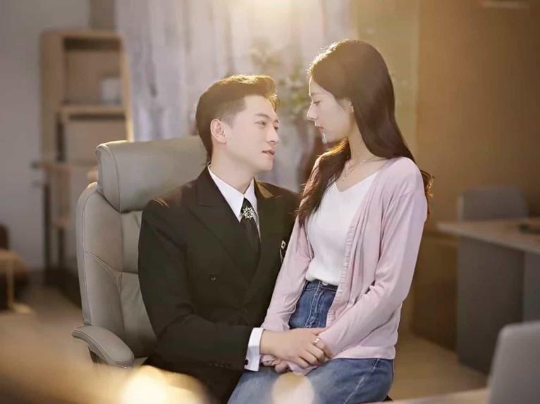 Blooming Under Your Love Spoiler Alert | After a One-Night Stand with the CEO She’s Loved in Silence, Can She Rise from Obscurity to Being Truly Chosen?