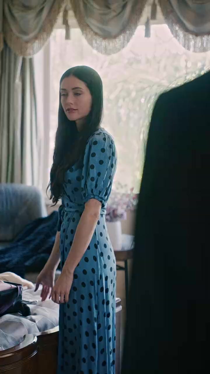 042