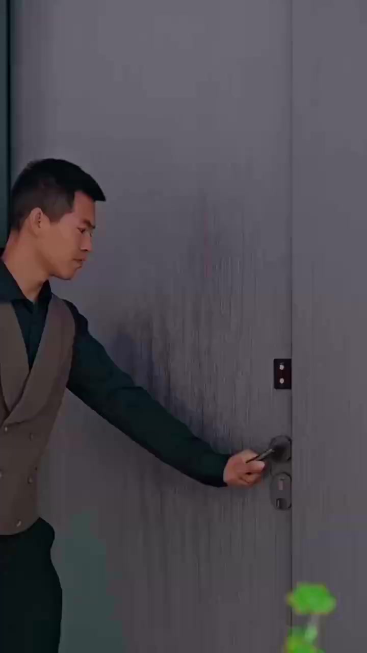 008