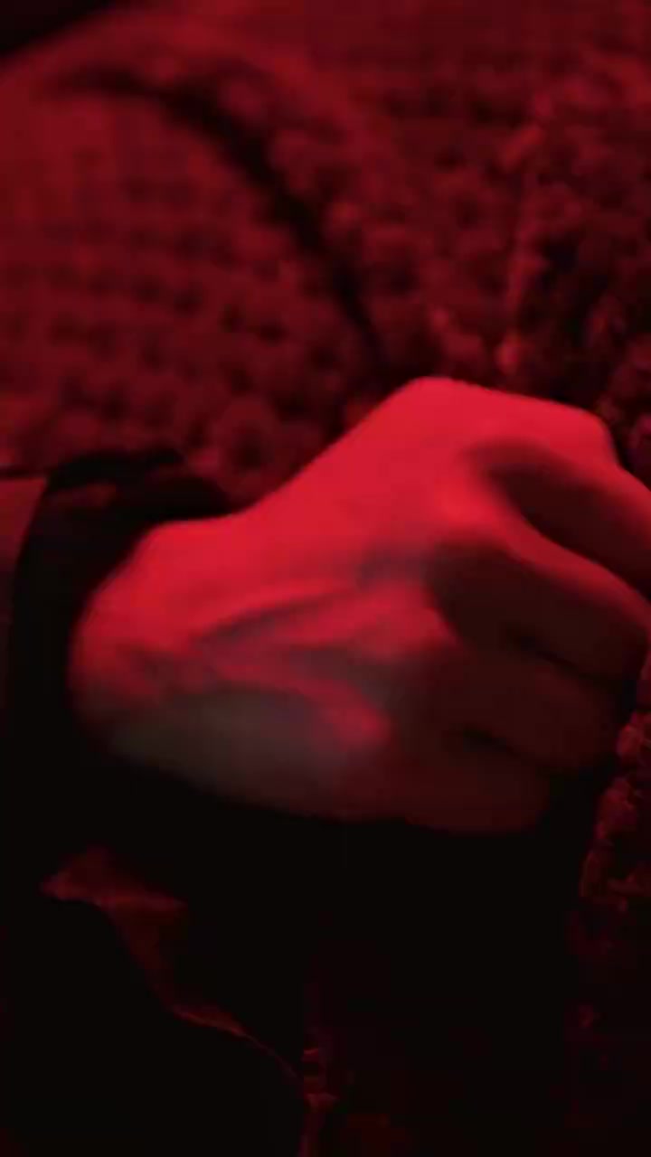 033