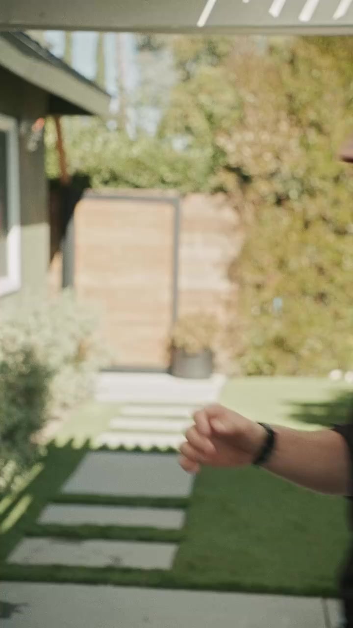 033