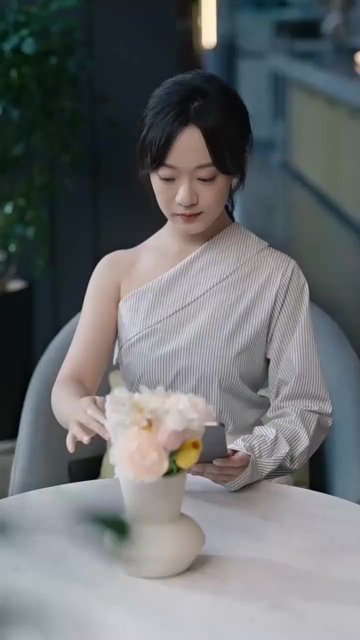 022