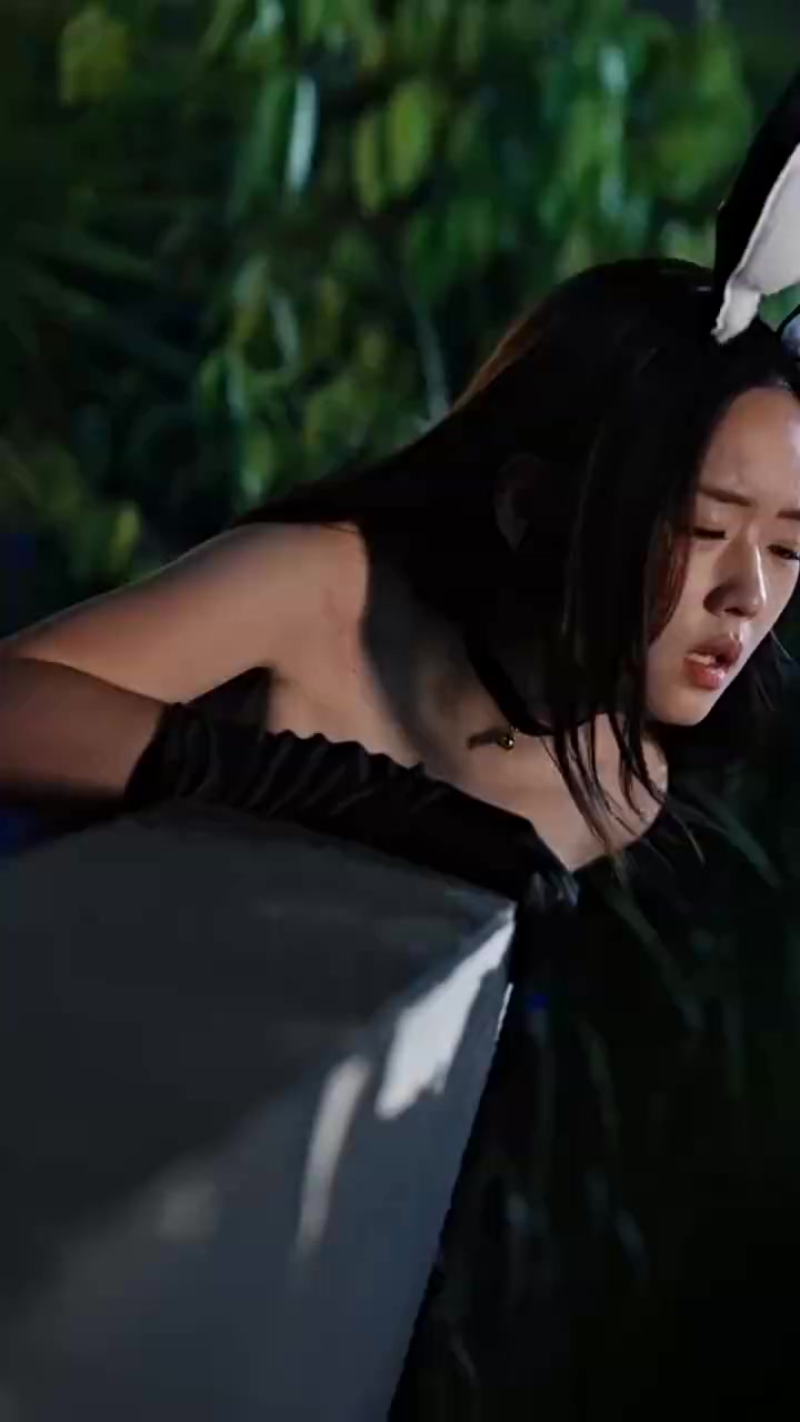 003