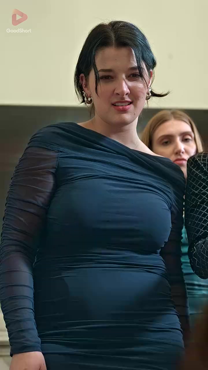 043