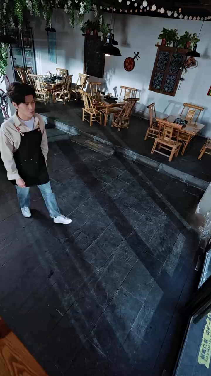 005