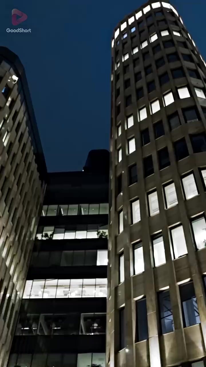 052