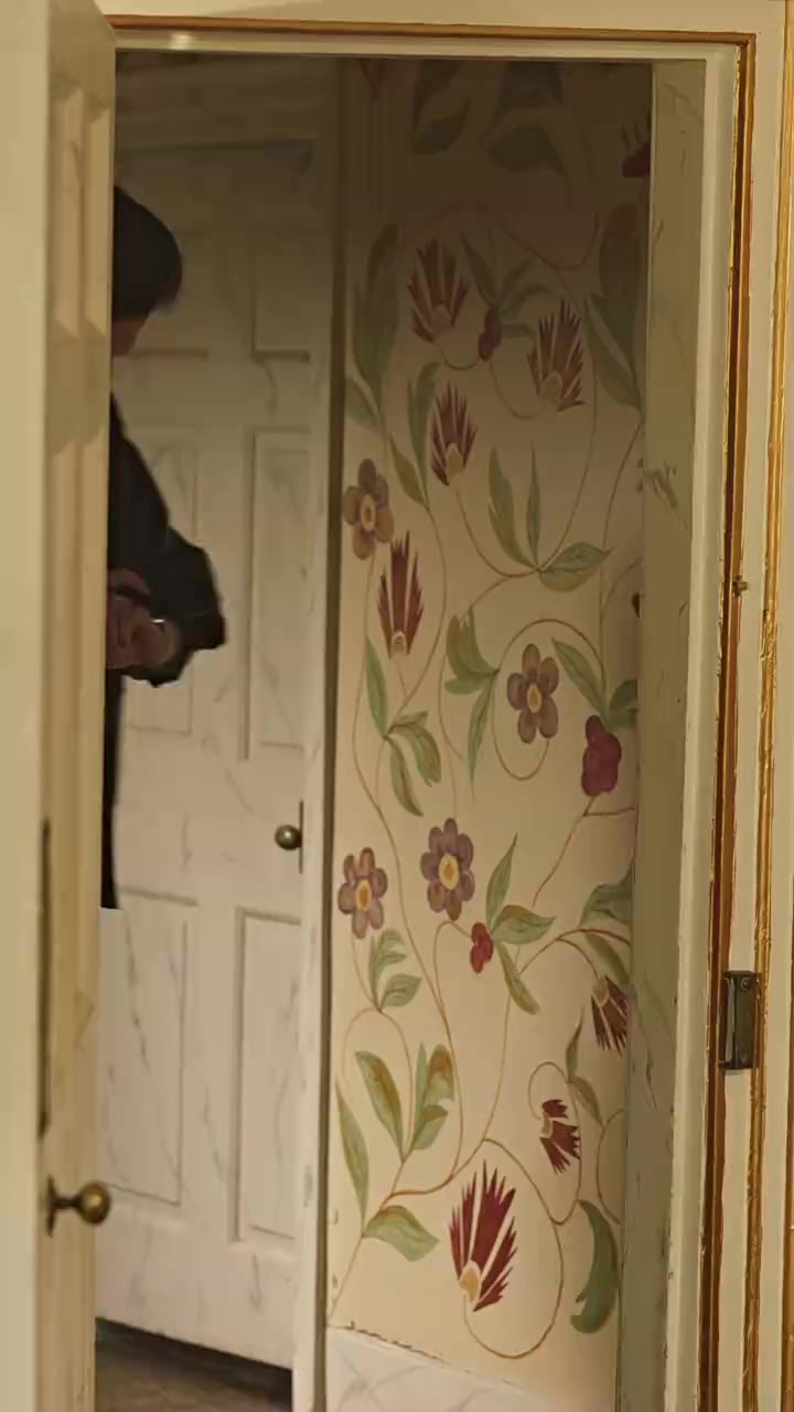036