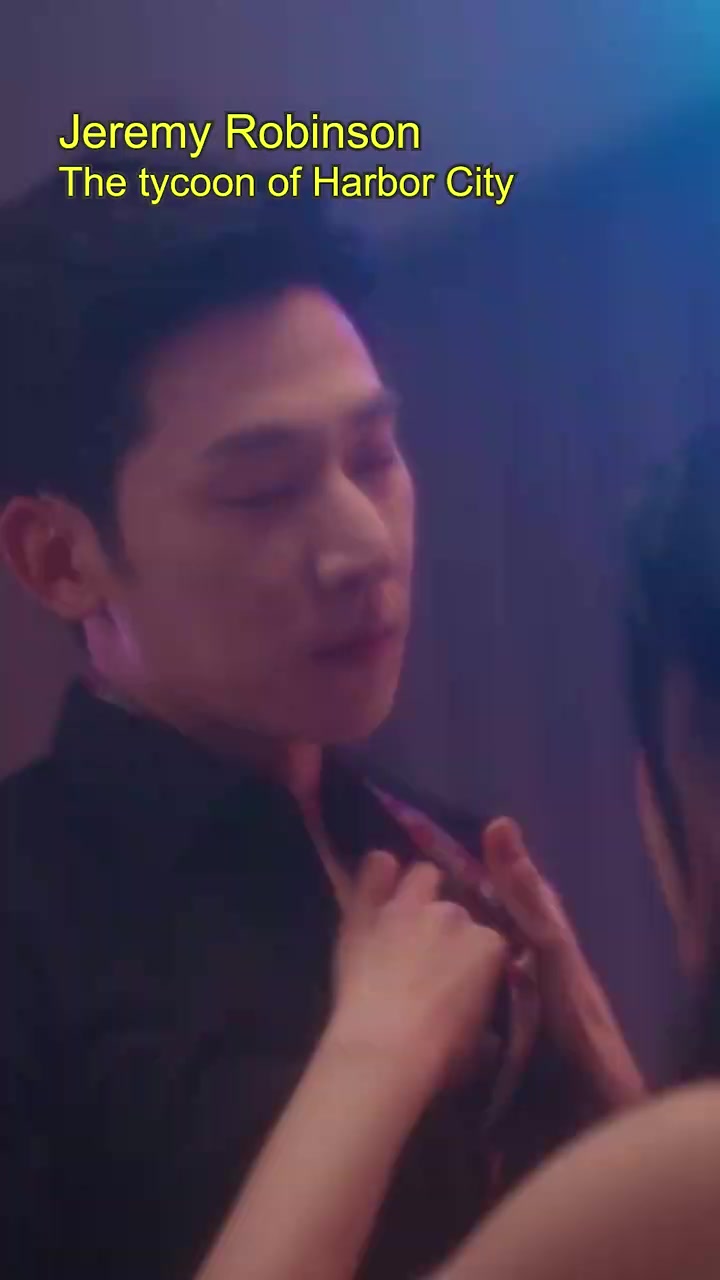 Seeing Her, He Couldn't Hide His Heart Episode Drama Playlet