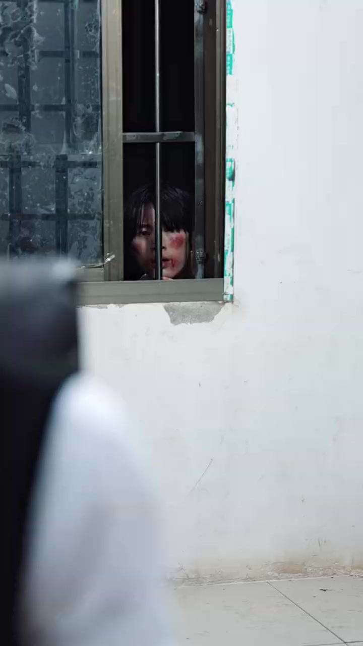 051