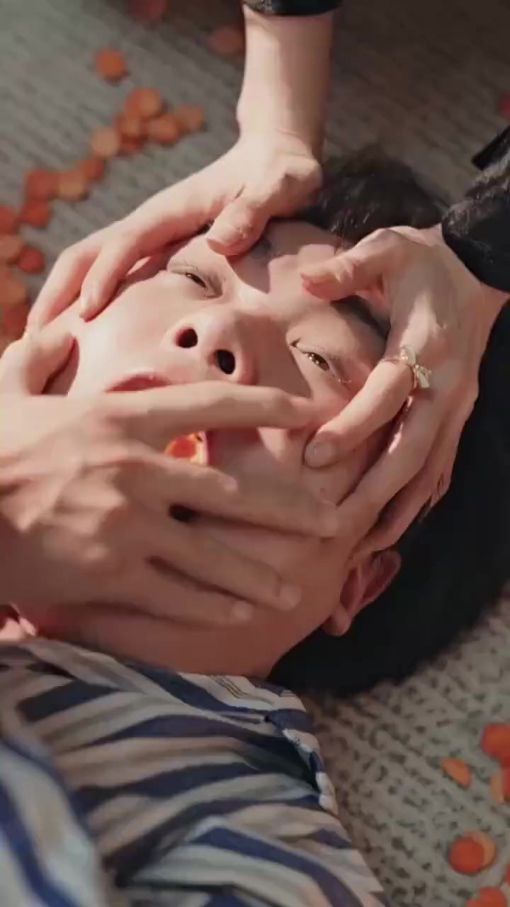 002