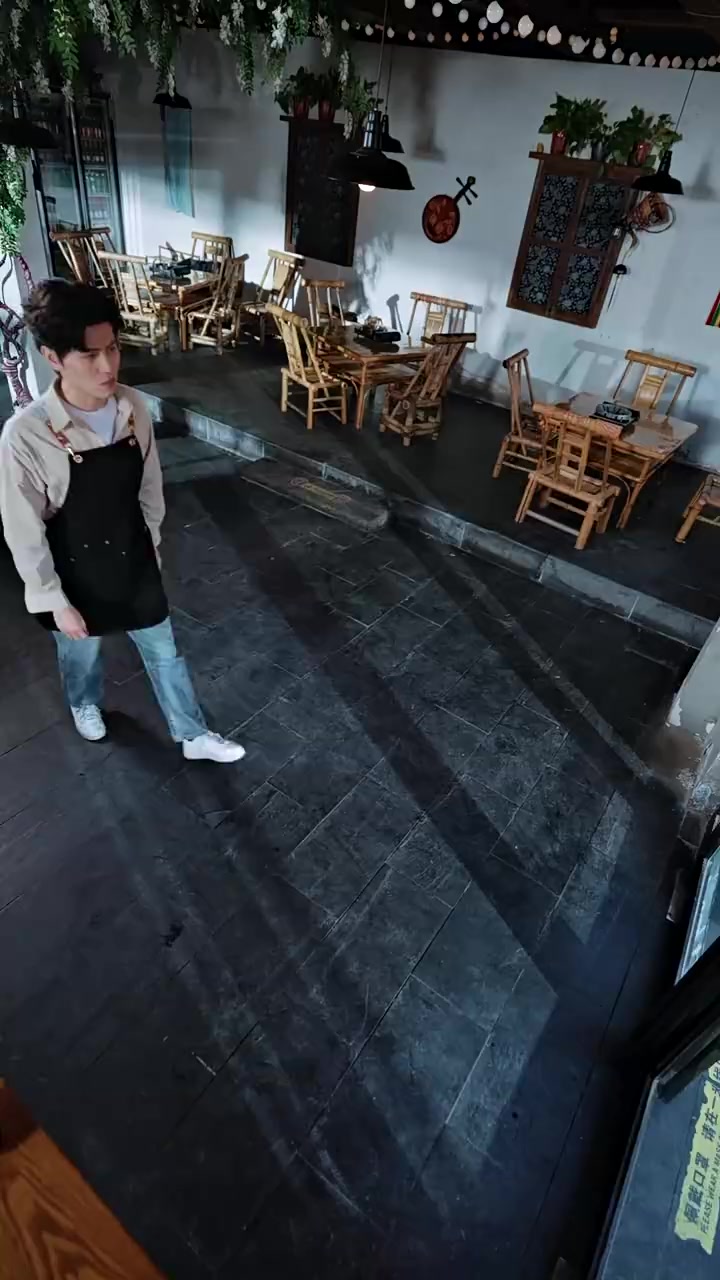 005