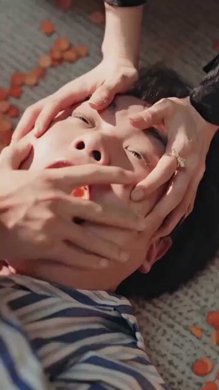 002