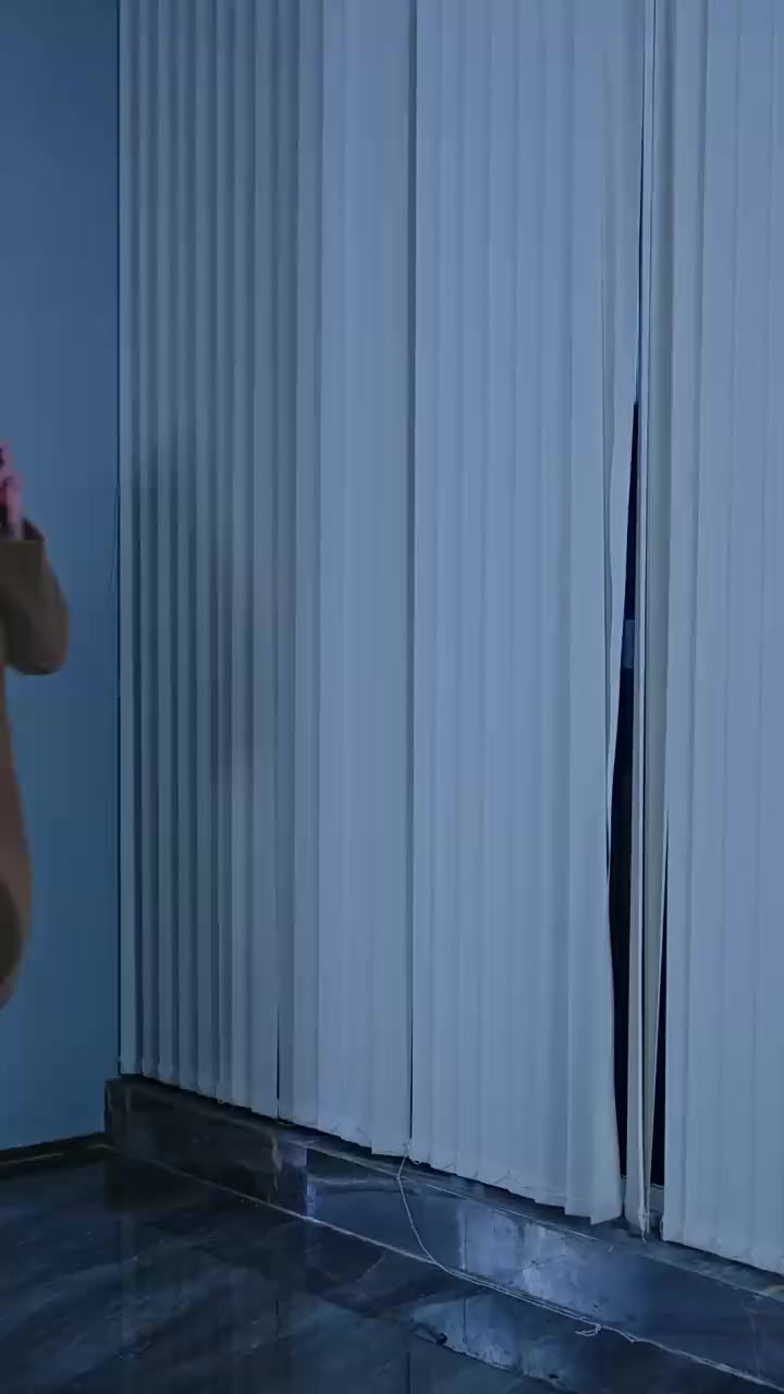 051