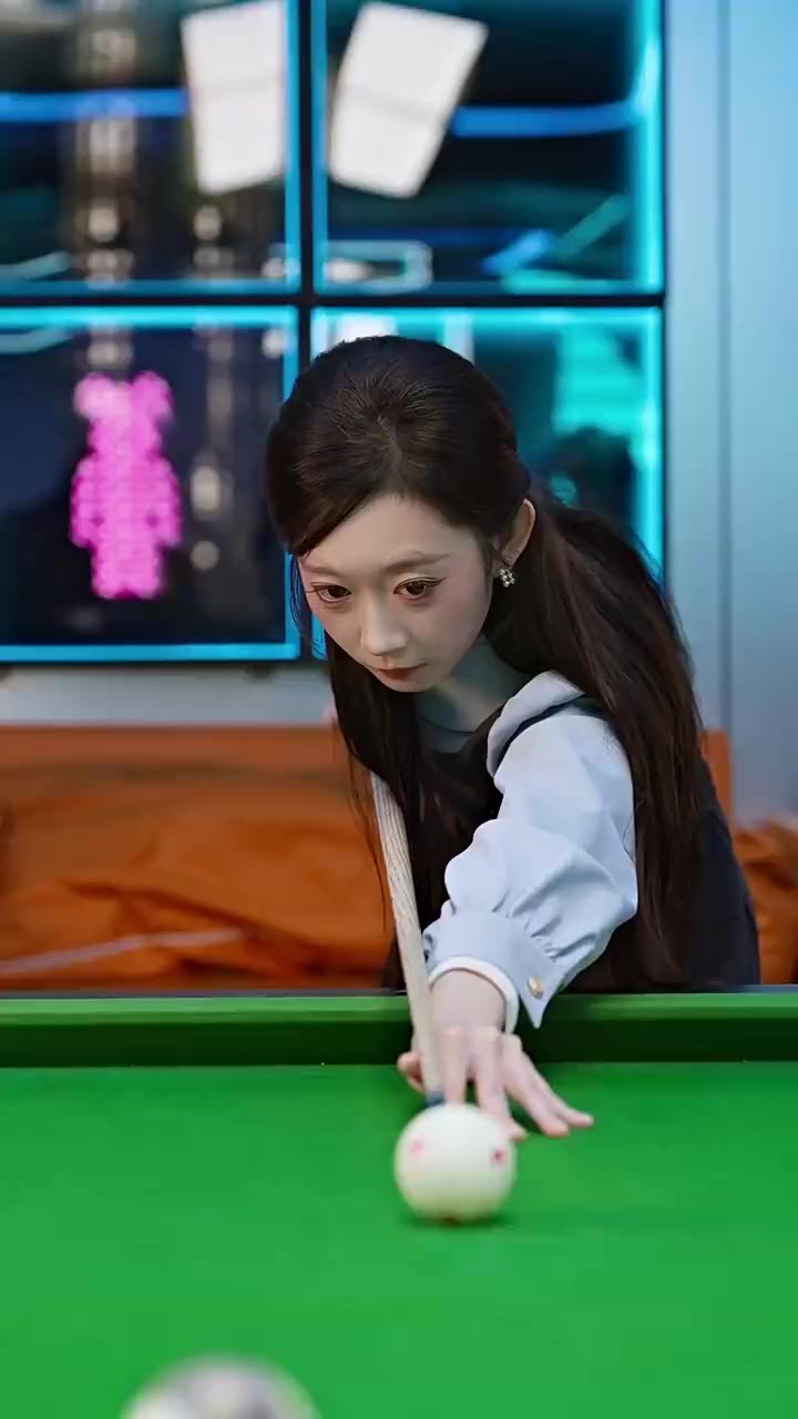 027