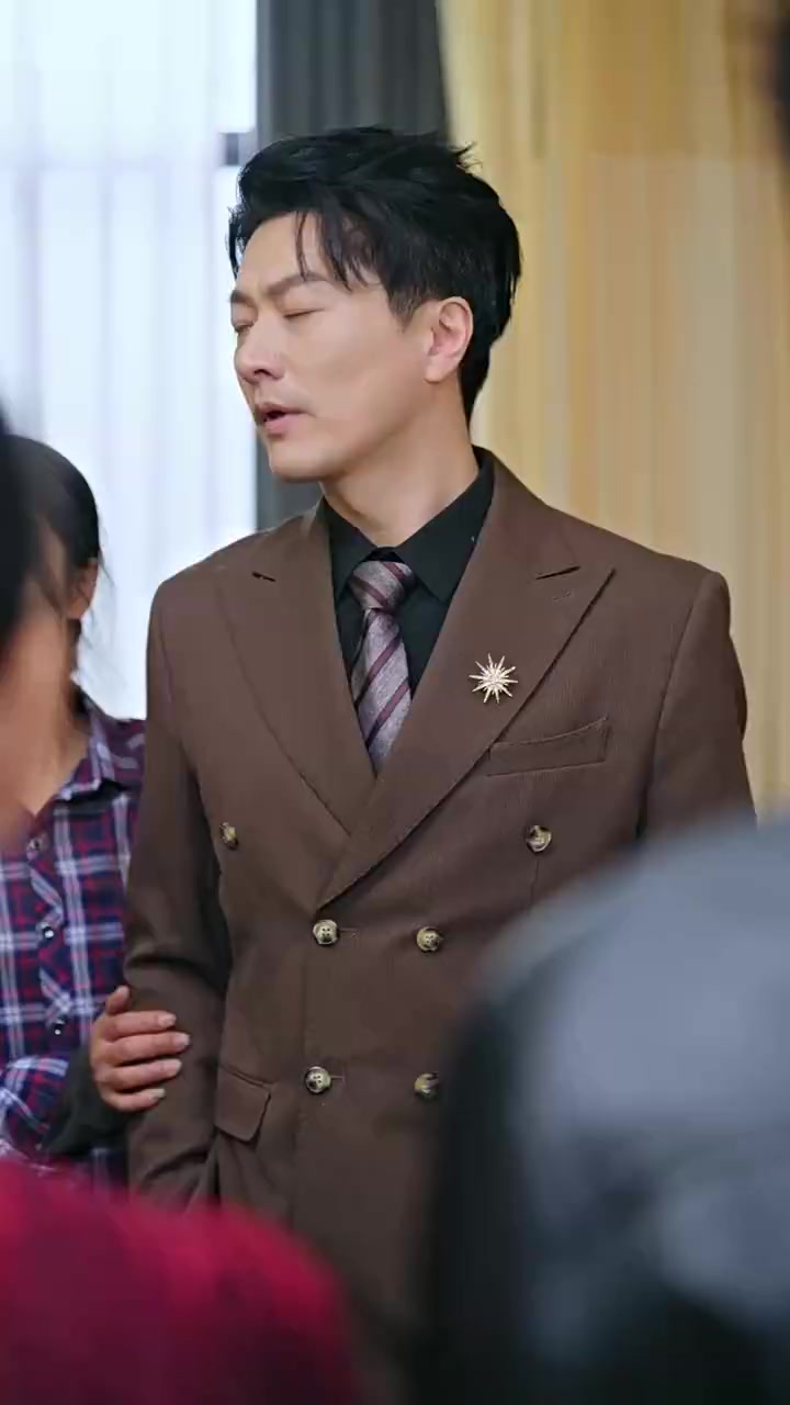 039